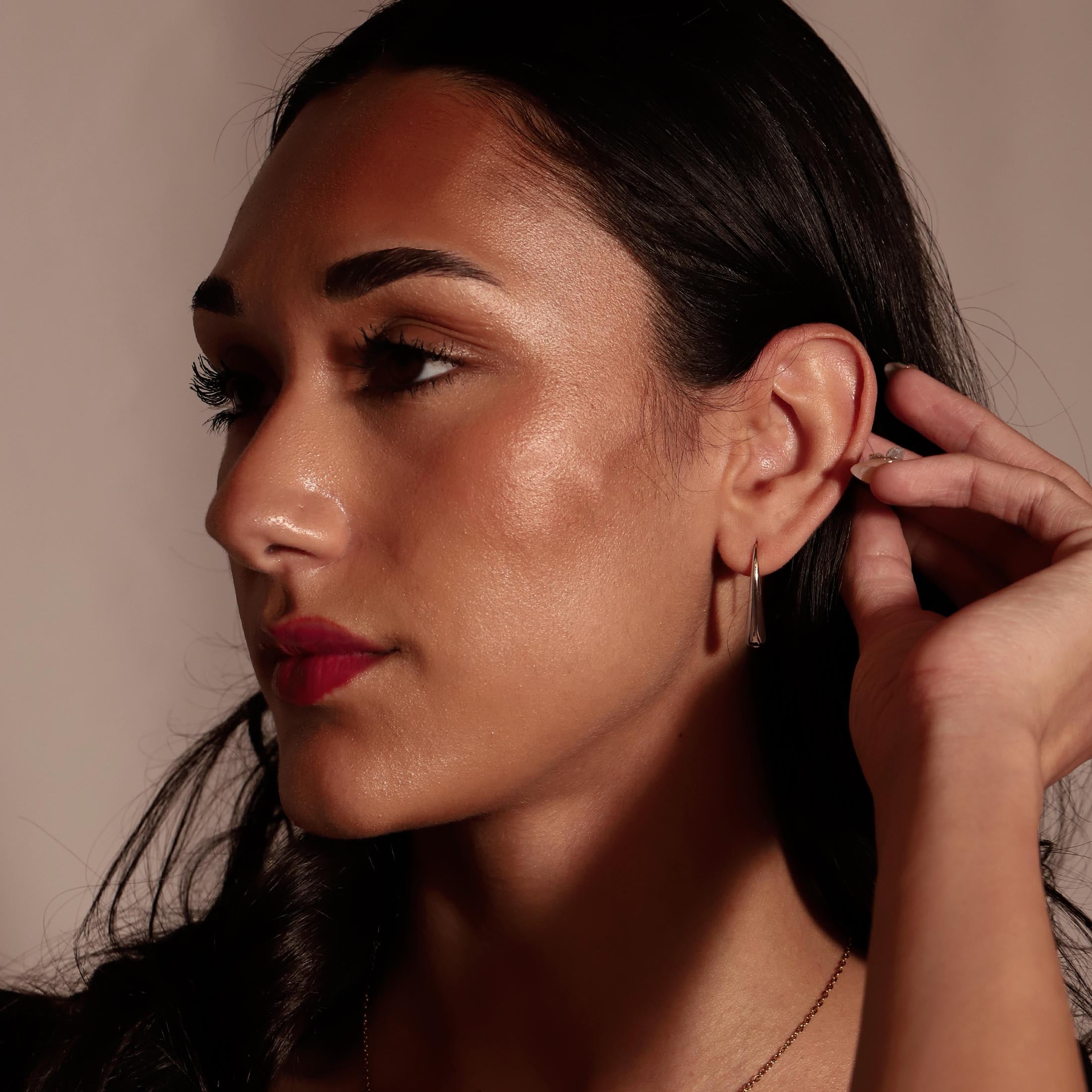 Honey Drop Threader Earrings On Model 2 - Silver