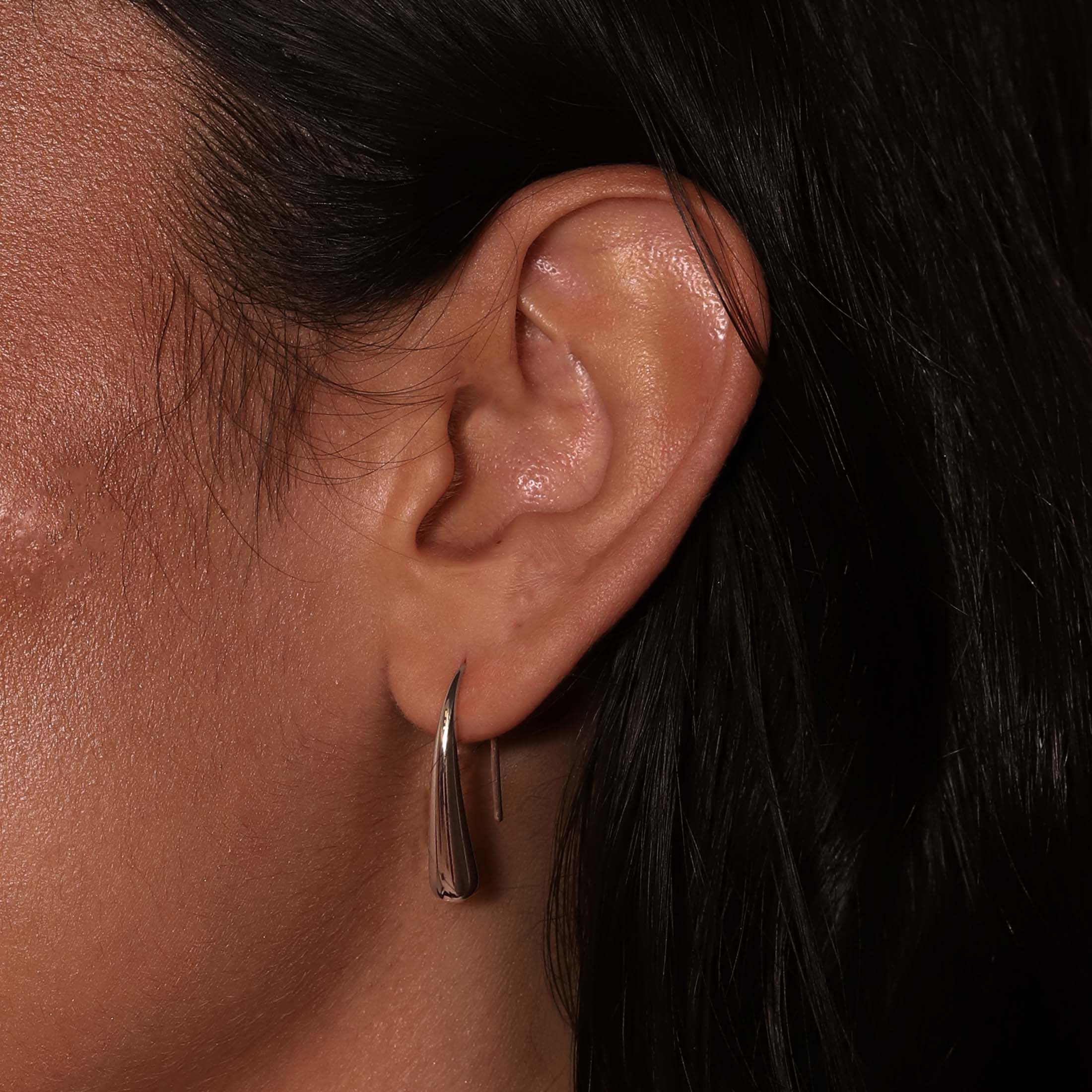 Honey Drop Threader Earrings On Model - Silver
