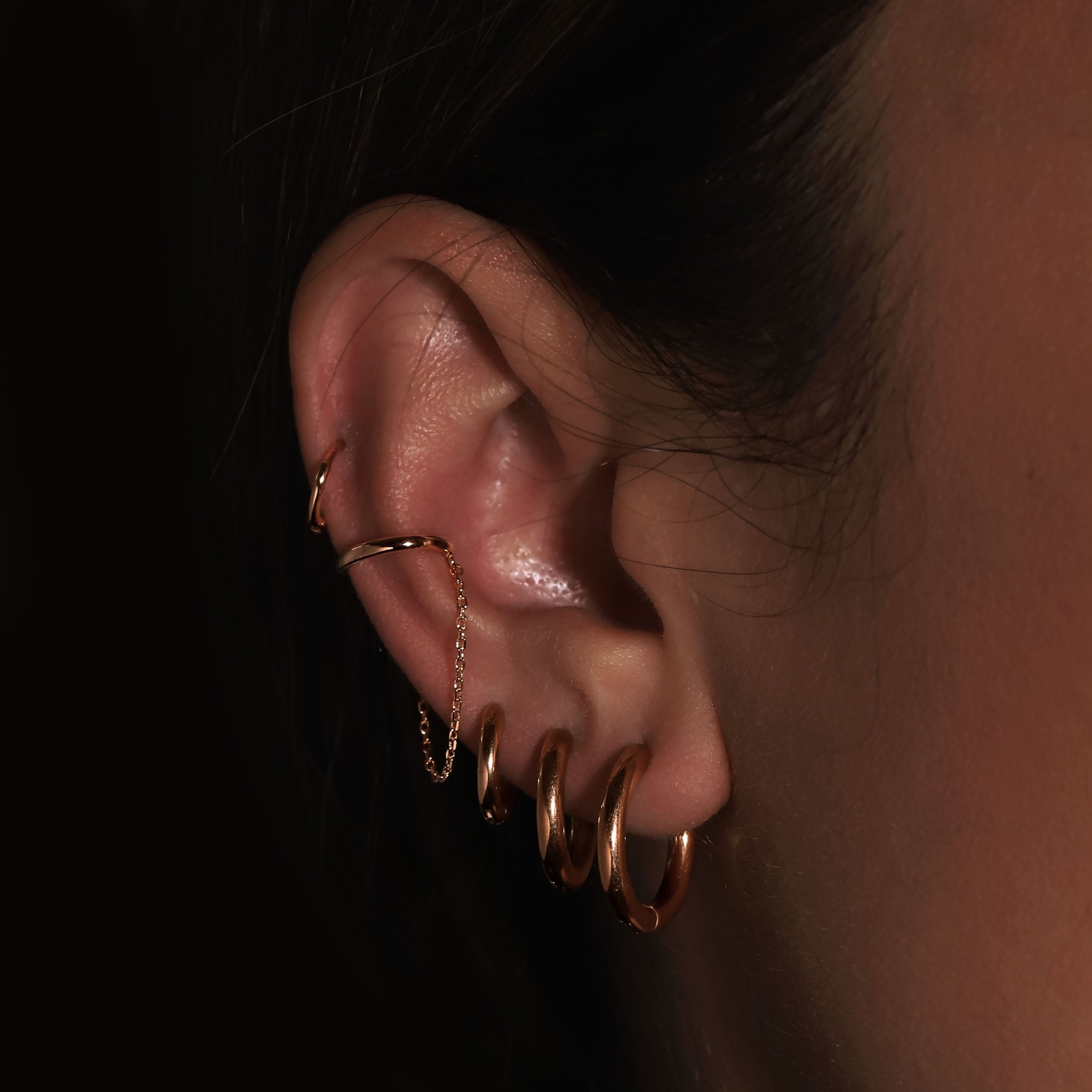Mia Plain Earring Hoops Small On Model - Rose Gold